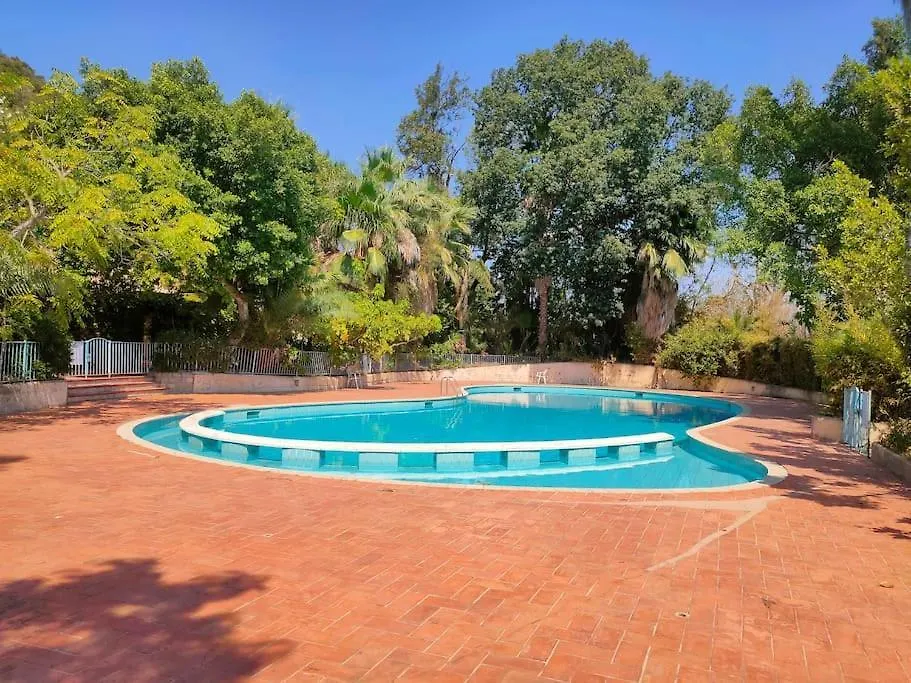Tortolì Appartamento In Residence Con Piscina